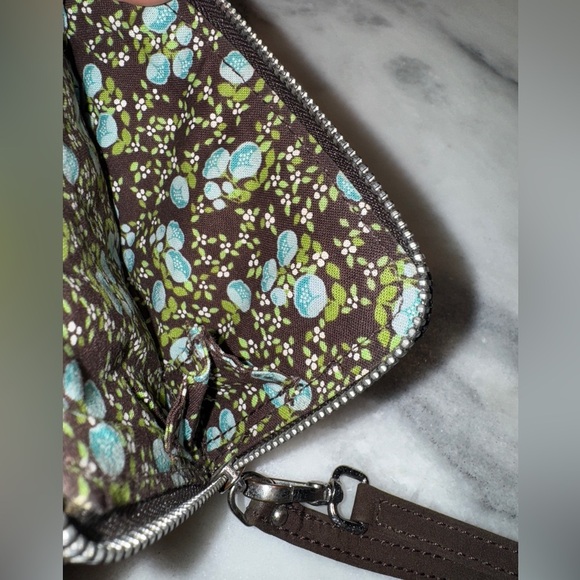 Vera Bradley Flap All in One Wallet Wristlet Solid Deep Brown Quilted - Picture 4 of 4